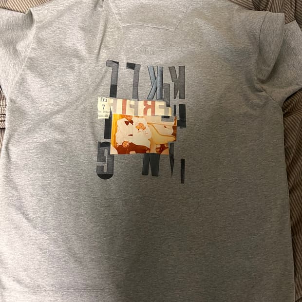 준지 자수 반팔 티셔츠 그레이 극미중고