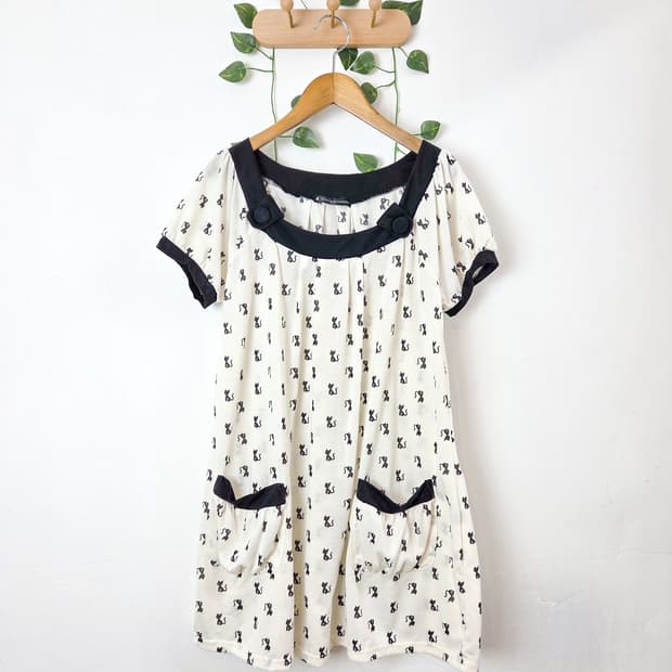 고양이 포켓 탑