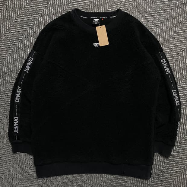 다이나핏 센터로고 블랙 플리스 맨투맨o 5095