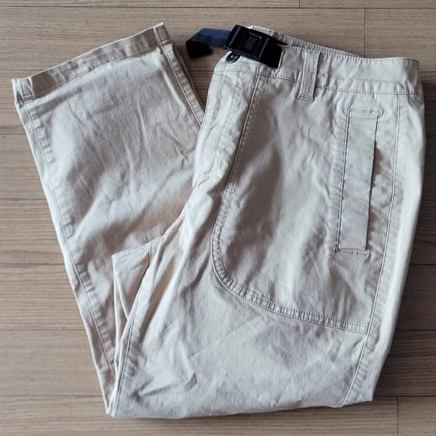 내셔널지오그래픽 9부코튼바지 86사이즈