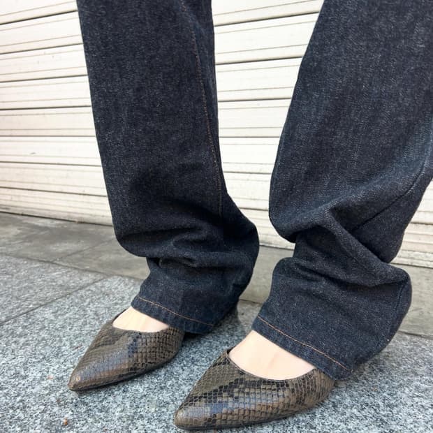 캘빈클라인 뱀피 키튼힐