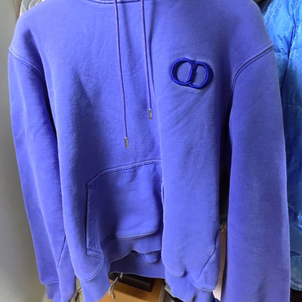 디올 CD 자수 로고 후드티 퍼플 네이비 S 