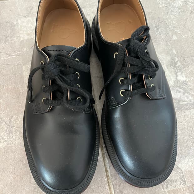 닥터마틴 4홀 스미스 uk3