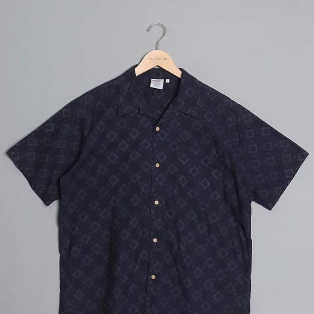 give life Pattern Shirts