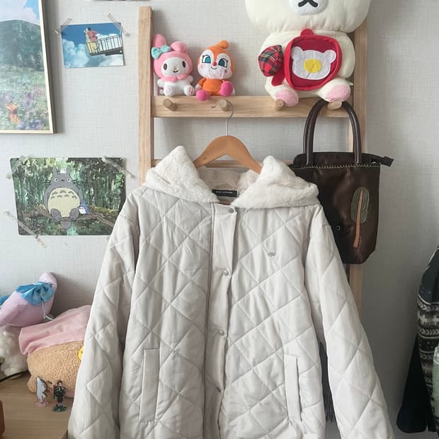 모리걸 빈티지 아이보리 후드퍼 눈꽃 패딩 🤍❄️