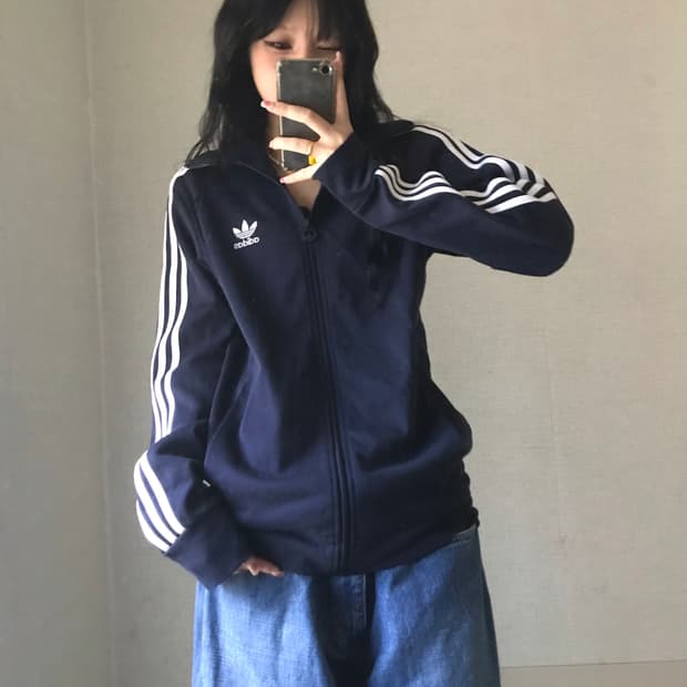아디다스 네이비 신형 유로파져지