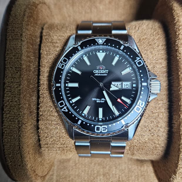 오리엔트 카마수 오토매틱 메탈 시계 12/15일까지만
