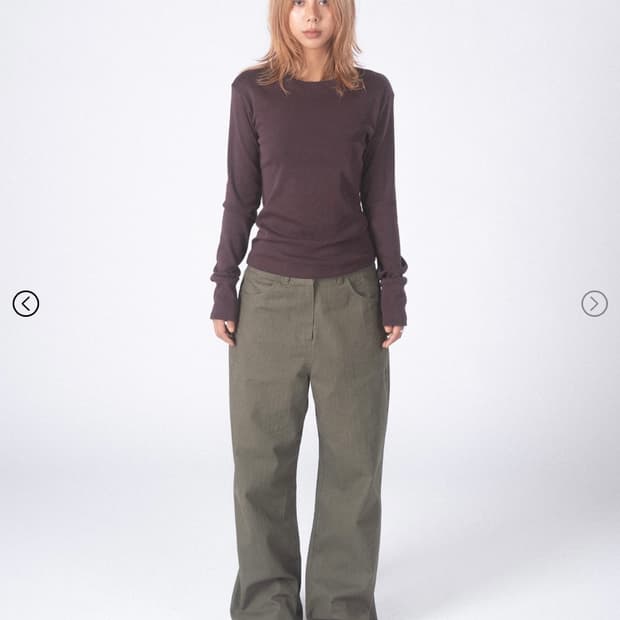 Who is she 후이즈쉬 슬리브 포도