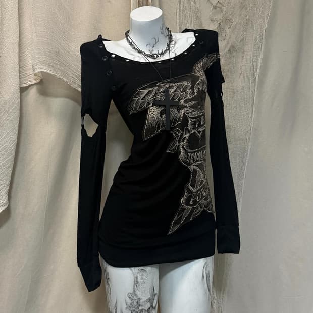 Salvage Eyelet Detail Sleeve