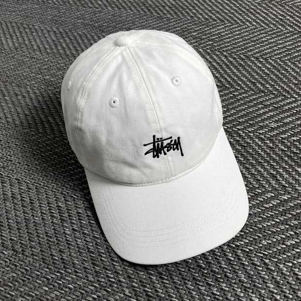 스투시 스탁 로고 자수 볼캡 화이트y 4478