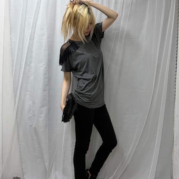 [Vintage] Shoulder Tassel Detail T-Shirt