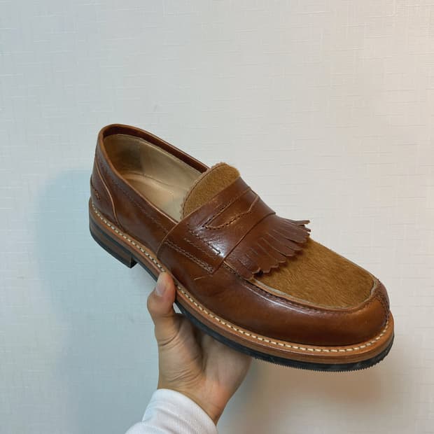 아워레가시 클라우디 로퍼 브라운