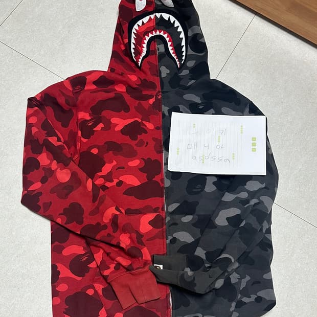 베이프 컬러 카모 세퍼레이트 샤크 후드집업 레드 블랙