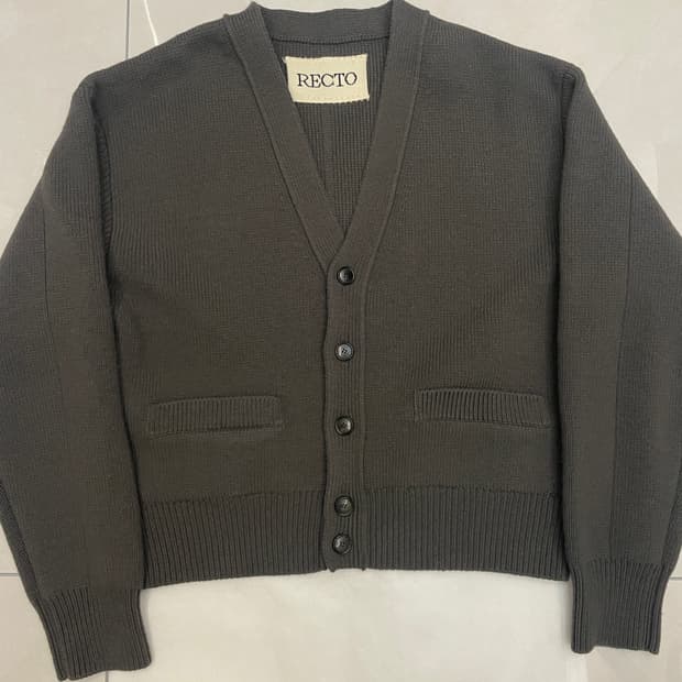 렉토 루스 컴팩트 니트 가디건 차콜