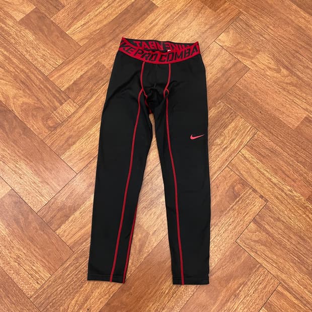 나이키 프로컴뱃 기모 타이즈