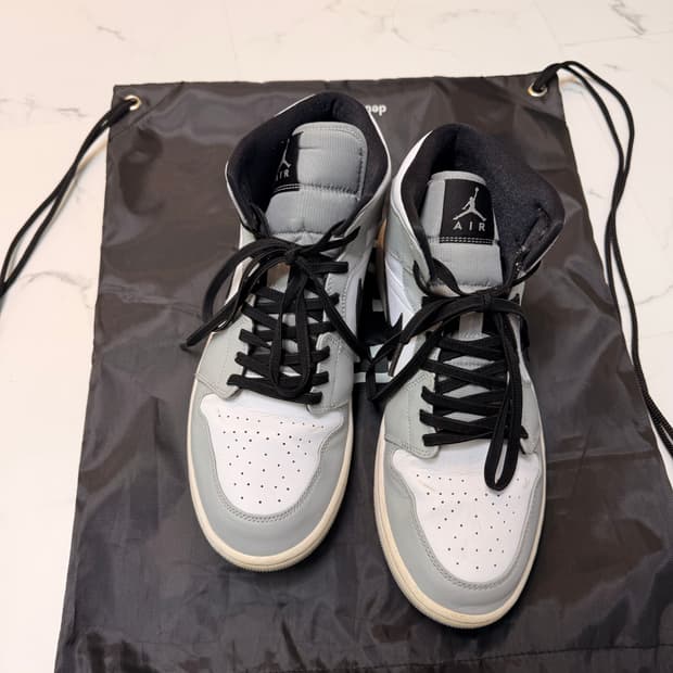 조던1 미드 그레이