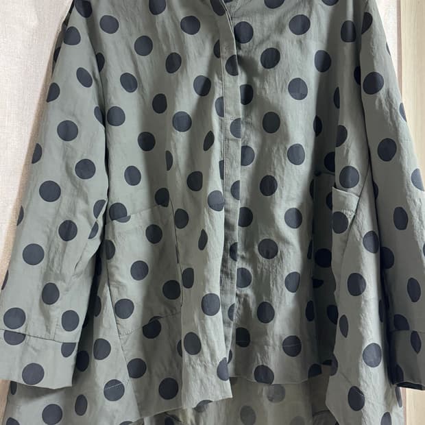 빈티지 땡땡이 도트 블라우스
