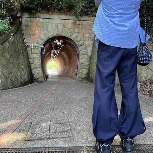 키코코스타디노브 하이두 트라우저 팬츠 네이비