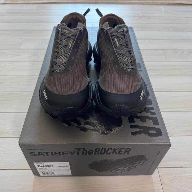 새티스파이 더라커, 팔콘, 260, US8, 새제품