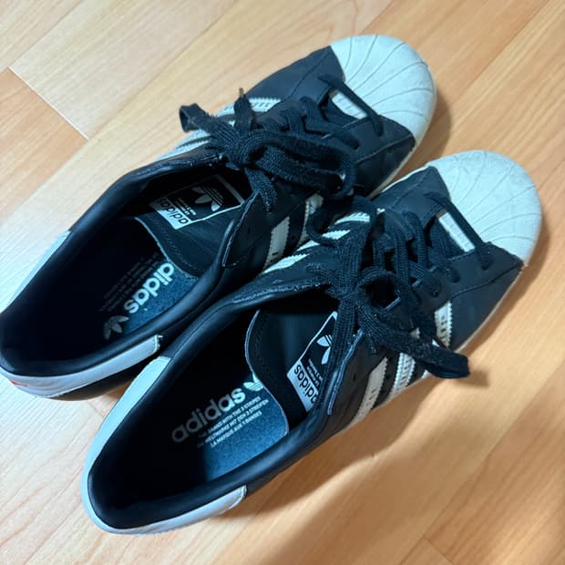 아디다스 휴먼메이드 슈퍼스타 285