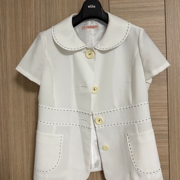 Satin 반팔 블라우스