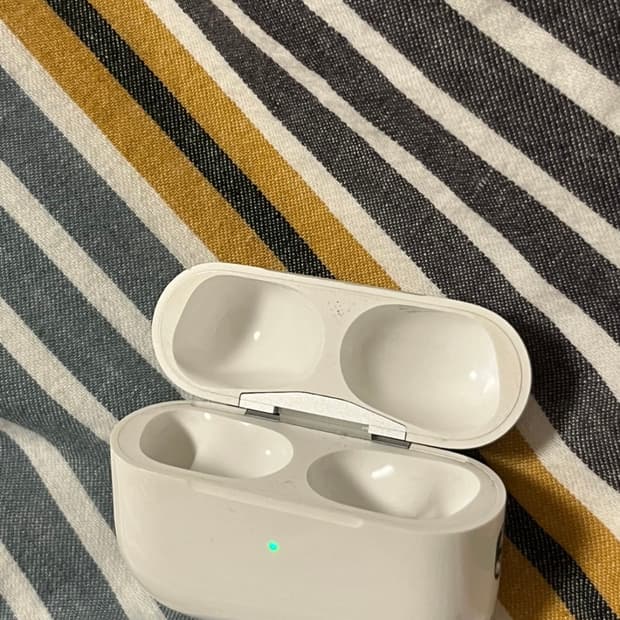 에어팟 프로2 본체