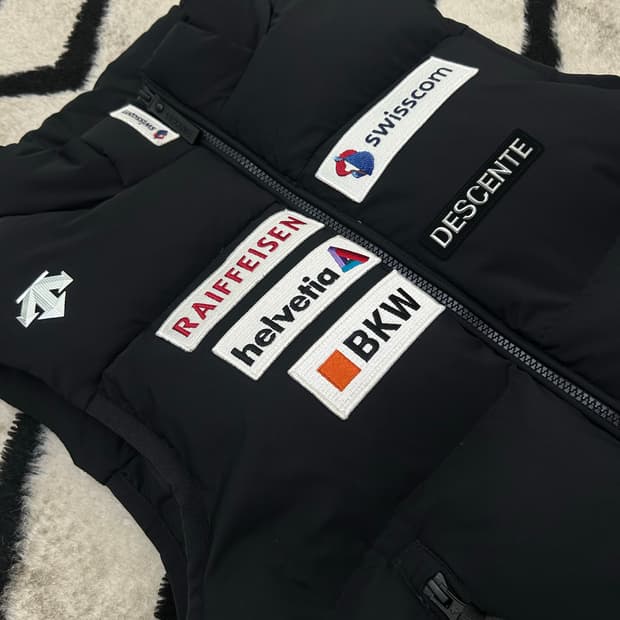 [S]데상트 아우디 패딩 조끼/블랙