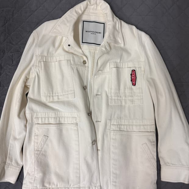 우영미 화이트 자켓