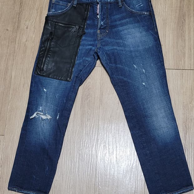 디스퀘어드2 루키 가죽 쿨가이핏 데님 청바지. EU 46