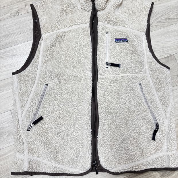 파타고니아 후리스 베스트 조끼