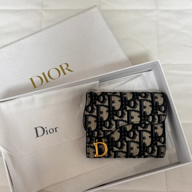 (새상품급/정품인증) 디올 Dior 오블리크 3단 여성 반지갑