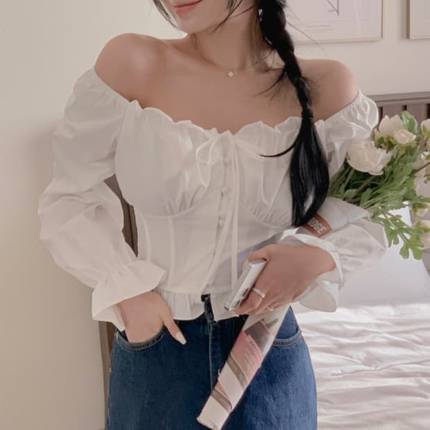 디프니 셔링 블라우스