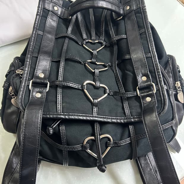 Restyle 고스고딕공겜펑크 블랙 가죽 하트 백팩