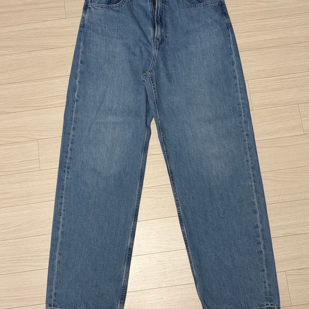 유니클로 와이드 스트레이트 데님 31