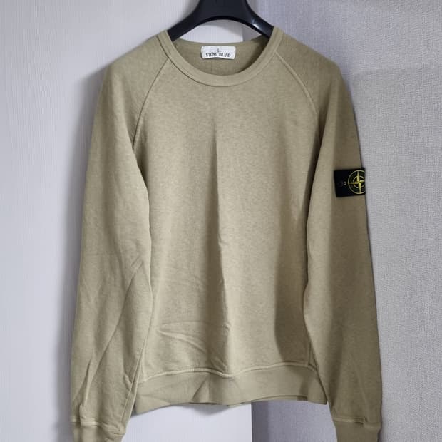 스톤아일랜드 맨투맨