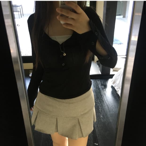 아워캐비넷  밀크 버튼티 판매 블랙