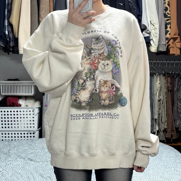 SCULPTOR 고양이 스웻셔츠