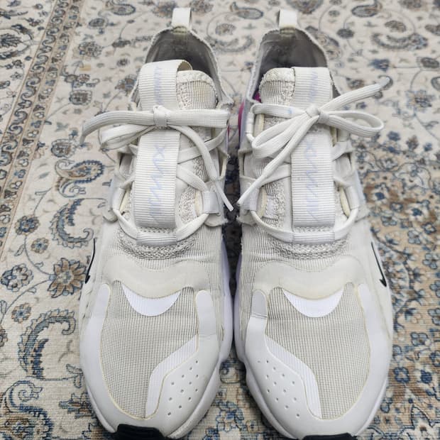 나이키 에어맥스 인피니티2  240mm