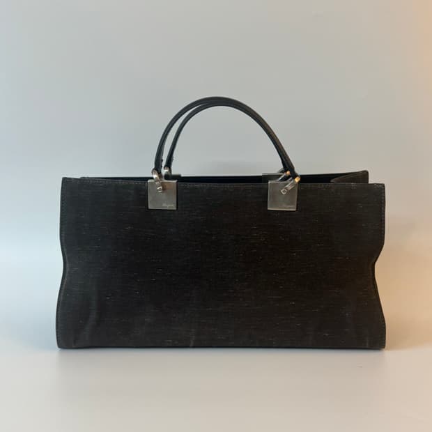 페라가모(Ferragamo) 완다 캔버스 토트백