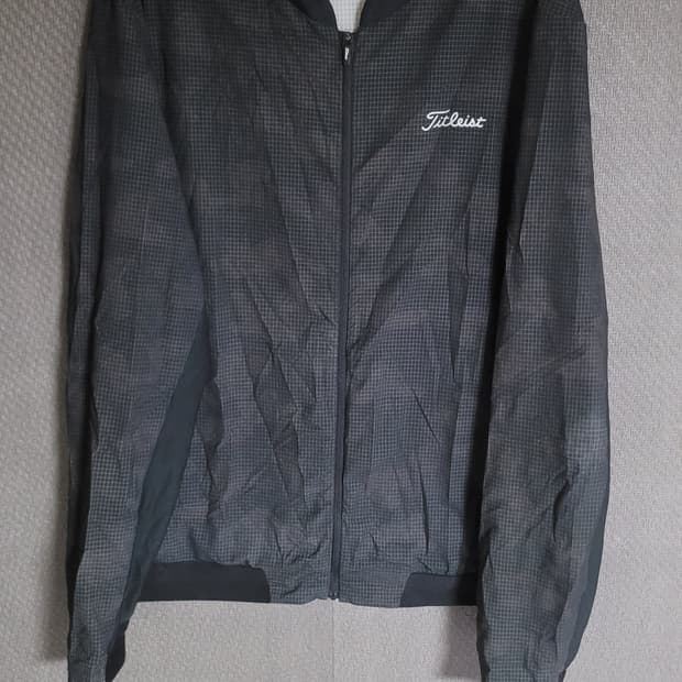 타이틀리스트 바람막이