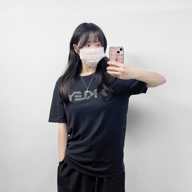 오클리 카모 로고 반팔 티셔츠 블랙