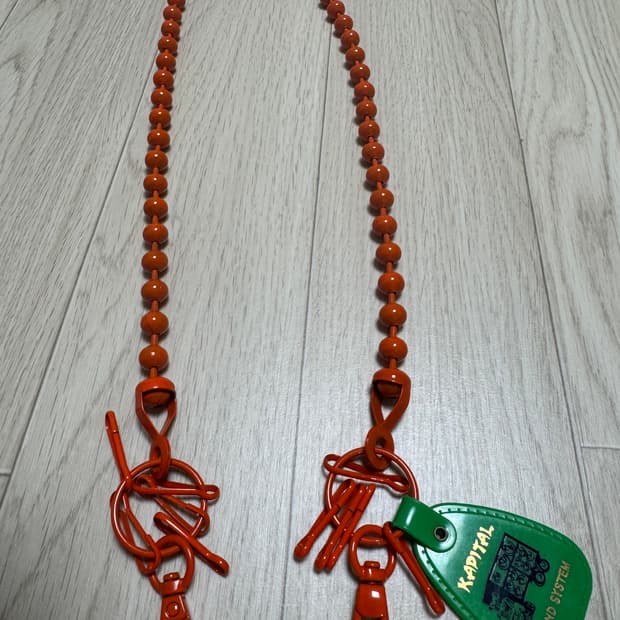 캐피탈 트러커 체인 오렌지 