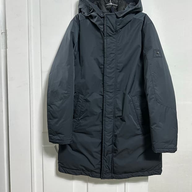 시리즈 후드 패딩