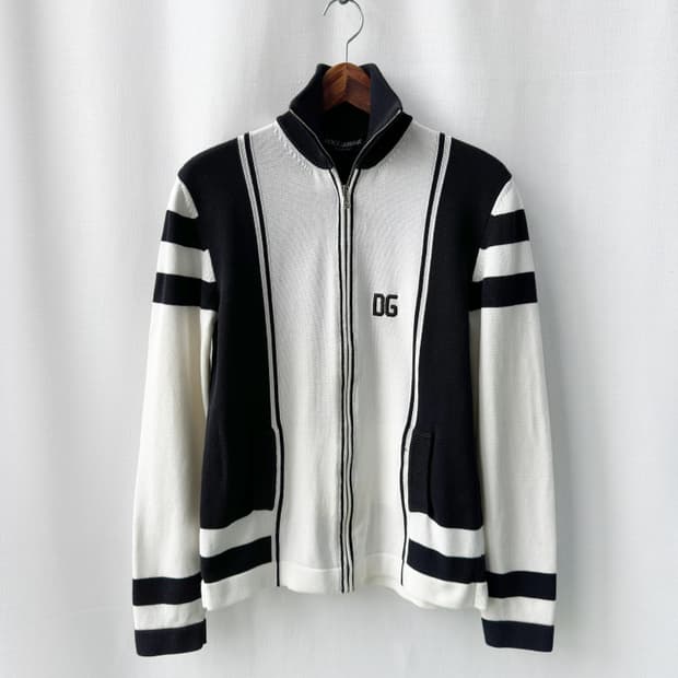 돌체앤가바나 로고 자수 니트 집업 가디건 블랙 화이트 95