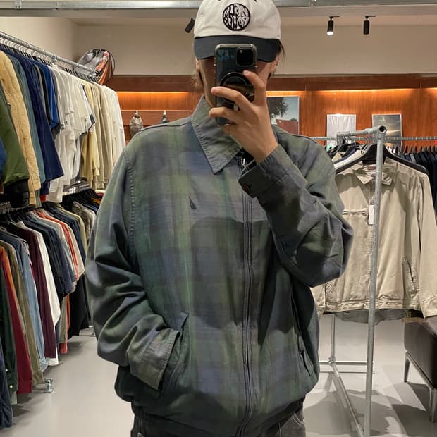 노티카 블랙 와치 패턴 자켓