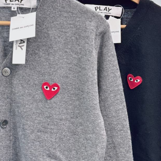 🖤 [꼼데가르송 울 백 V 가디건] 🖤