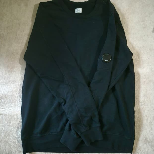 Cp컴퍼니 맨투맨