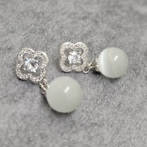 unique earrings