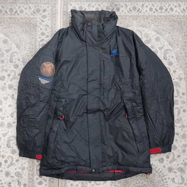 뉴발란스 패딩 95  (후드분실)