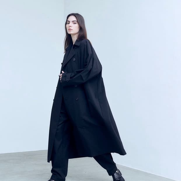 비자비 BELTED TAPERED PANTS (BEIGE)